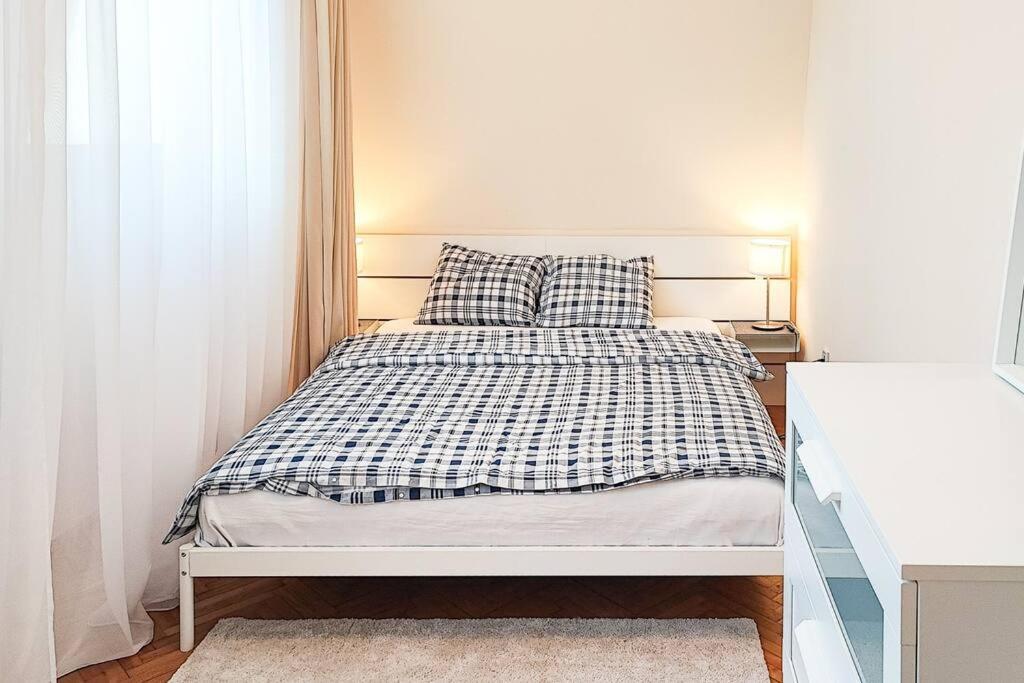 Filinhome Trg Mladenaca Novi Sad Exteriér fotografie