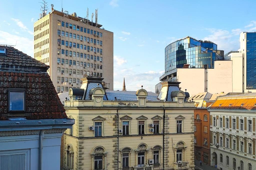 Filinhome Trg Mladenaca Novi Sad Exteriér fotografie