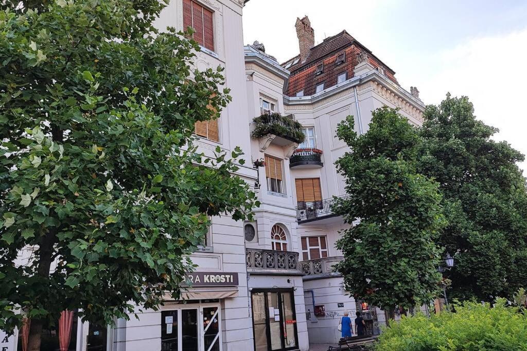 Filinhome Trg Mladenaca Novi Sad Exteriér fotografie